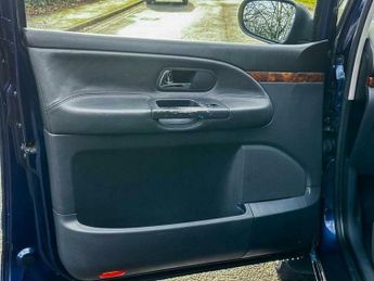 Ford Galaxy 2.8i Ghia Automatic 200 Bhp | 7 Seater _ Heated Leather Seats _ 