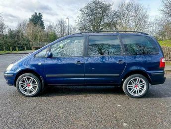 Ford Galaxy 2.8i Ghia Automatic 200 Bhp | 7 Seater _ Heated Leather Seats _ 