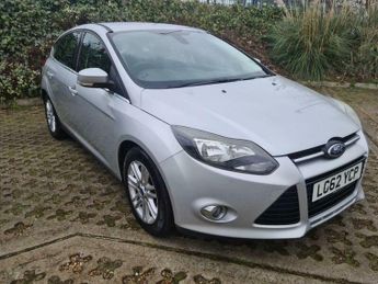 Ford Focus 1.0T EcoBoost Titanium Euro 5 (s/s) 5dr