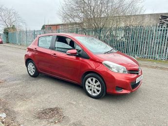 Toyota Yaris 1.33 Dual VVT-i TR Euro 5 5dr