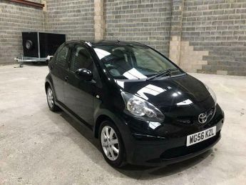 Toyota AYGO 1.0 VVT-i Black Euro 4 5dr