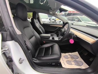 Tesla Model 3 Electric 57.5 kWh (Dual Motor) Long Range 4dr 4WDE 0 Road Tax PC