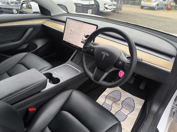 Tesla Model 3 Electric 57.5 kWh (Dual Motor) Long Range 4dr 4WDE 0 Road Tax PC