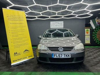 Volkswagen Golf 1.6 FSI Match 5dr