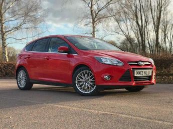 Ford Focus 1.0T EcoBoost Zetec Euro 5 (s/s) 5dr