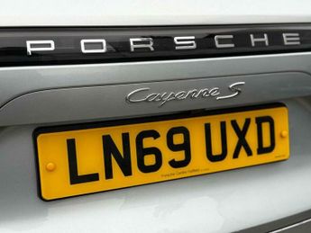 Porsche Cayenne 2.9T V6 S TiptronicS 4WD Euro 6 (s/s) 5dr