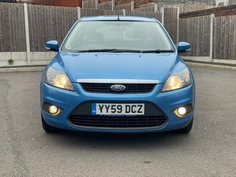 Ford Focus 1.6 Titanium 5dr