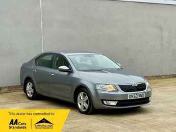 Skoda Octavia 1.6 TDI SE DSG Euro 5 (s/s) 5dr