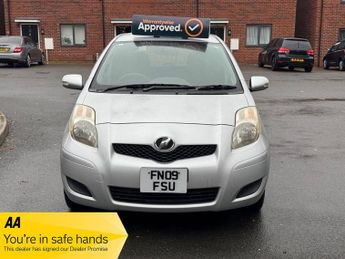 Toyota Yaris AUTOMATIC TOYOTA YARIS ES 1.3 PETROL 5 DOOR HATCHBACK