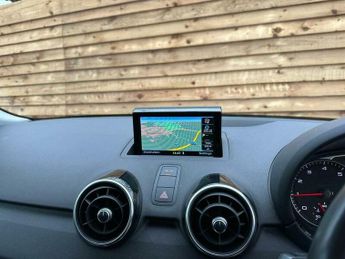 Audi A1 1.4 TFSI Sport Sportback S Tronic Euro 6 (s/s) 5dr (Nav)