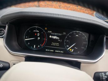 Land Rover Range Rover SDV8 VOGUE SE - Sliding Pan Roof - 22in Alloys