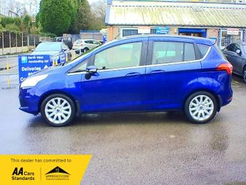 Ford B Max TITANIUM