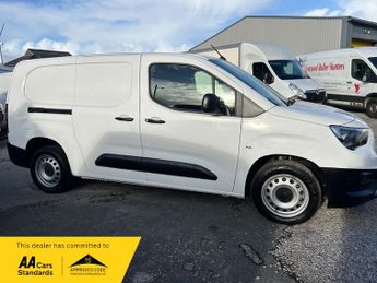 Vauxhall Combo L2H1 2300 DYNAMIC