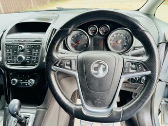 Vauxhall Zafira 1.4T 16V SRi Auto Euro 5 5dr