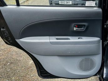 Daihatsu Sirion 1.3 SE Automatic 85 Bhp | Lady Keepers _ Ideal 1st Time Driver C