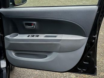 Daihatsu Sirion 1.3 SE Automatic 85 Bhp | Lady Keepers _ Ideal 1st Time Driver C