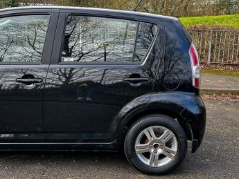 Daihatsu Sirion 1.3 SE Automatic 85 Bhp | Lady Keepers _ Ideal 1st Time Driver C