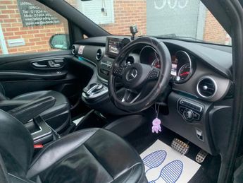 Mercedes V Class V220 D SPORT LWB