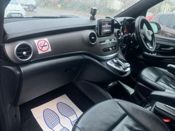 Mercedes V Class V220 D SPORT LWB