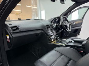 Mercedes-Benz C Class C63 V8 AMG G-TRONIC