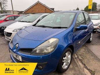 Renault Clio DYNAMIQUE 16V