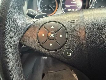 Mercedes-Benz C Class 2.1 C220 CDI Sport Auto Euro 4 4dr