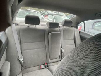 Honda Civic 1.3 IMA ES 4dr