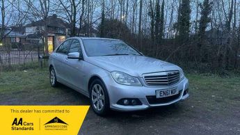 Mercedes C Class 1.8 C180 BlueEfficiency SE Saloon 4dr Petrol G-Tronic+ Euro 5 (s