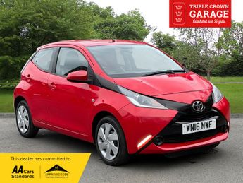 Toyota AYGO VVT-I X-PLAY