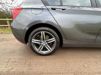 BMW 1 SERIES 120d XDRIVE SPORT 4X4 ALL WHEEL DRIVE SYSTEM 1 FORMER KEEPER FRO