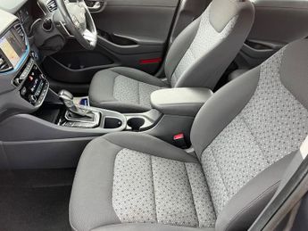 Hyundai Ioniq PREMIUM