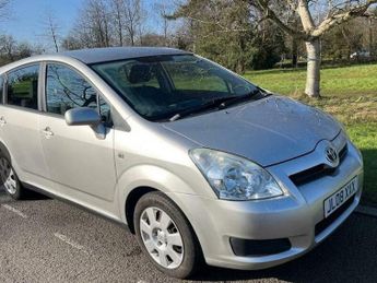 Toyota Corolla Verso 1.8 VVT-i T2 5dr