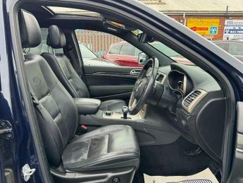 Jeep Grand Cherokee 3.0 V6 CRD Overland SUV 5dr Diesel Auto 4WD Euro 5 (247 bhp)