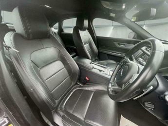 Jaguar XF 2.0d R-Sport Auto Euro 6 (s/s) 4dr