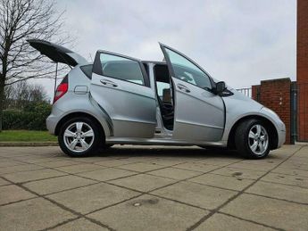 Mercedes-Benz A Class 2.0 A180 CDI Avantgarde SE CVT 5dr