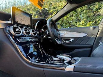 Mercedes-Benz C Class 2.1 C250d AMG Line (Premium Plus) 7G-Tronic+ Euro 6 (s/s) 5dr