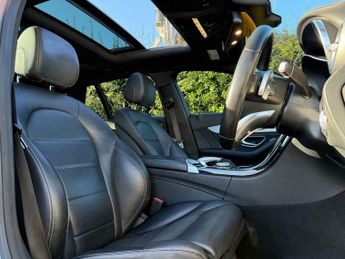 Mercedes-Benz C Class 2.1 C250d AMG Line (Premium Plus) 7G-Tronic+ Euro 6 (s/s) 5dr