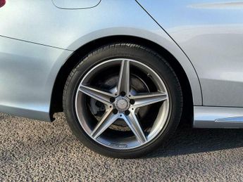 Mercedes-Benz C Class 2.1 C250d AMG Line (Premium Plus) 7G-Tronic+ Euro 6 (s/s) 5dr