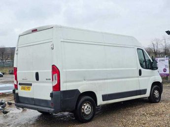 Peugeot Boxer BLUE HDI 335 L2H2 PROFESSIONAL P/V