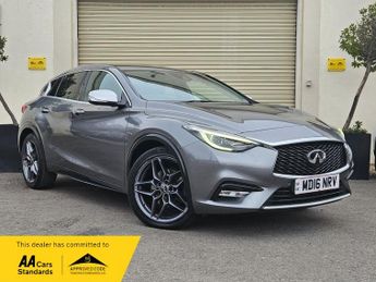 Infiniti Q30 PREMIUM D