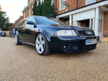 Audi RS6 4.2 quattro 5dr