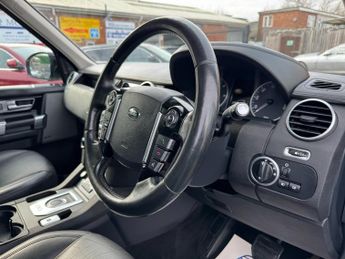 Land Rover Discovery 3.0 SD V6 Landmark SUV 5dr Diesel Auto 4WD Euro 6 (s/s) (256 bhp