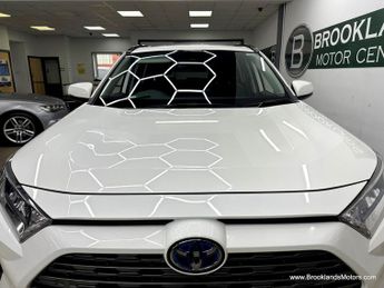 Toyota RAV4 2.5 VVT-I DESIGN [SAT NAV, REVERSE CAMERA & 4WD]