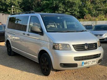 Volkswagen Transporter 2.5 TDI T30 SE Auto L3 H1 4dr