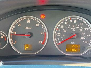 Vauxhall Vectra 1.9 CDTi 16v Exclusiv 5dr