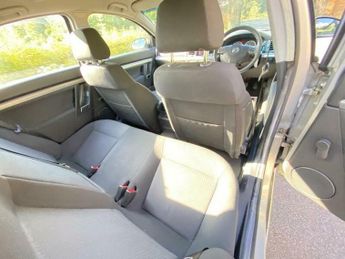 Vauxhall Vectra 1.9 CDTi 16v Exclusiv 5dr