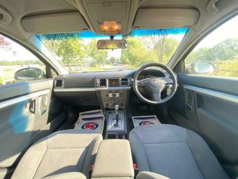 Vauxhall Vectra 1.9 CDTi 16v Exclusiv 5dr