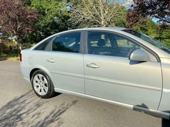 Vauxhall Vectra 1.9 CDTi 16v Exclusiv 5dr
