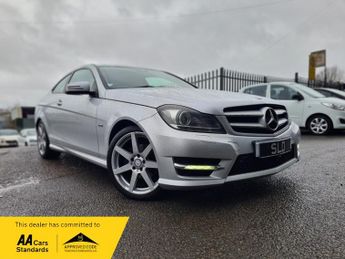 Mercedes C Class C220 CDI BLUEEFFICIENCY AMG SPORT ED125