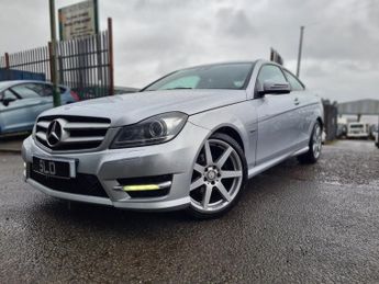 Mercedes C Class C220 CDI BLUEEFFICIENCY AMG SPORT ED125